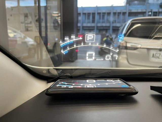 Mazda Mazda5  第16張相片