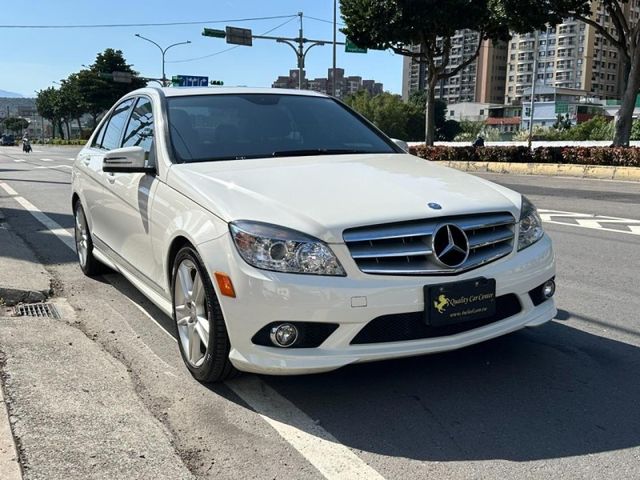 Mercedes-Benz/賓士 C300  第3張相片