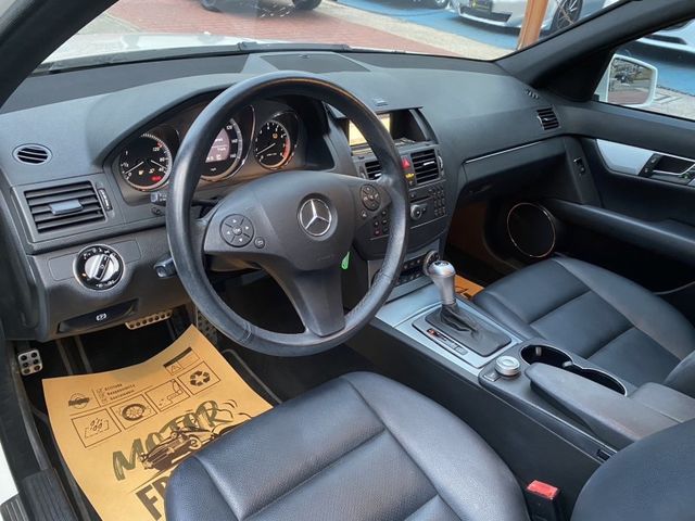 Mercedes-Benz/賓士 C300  第6張相片