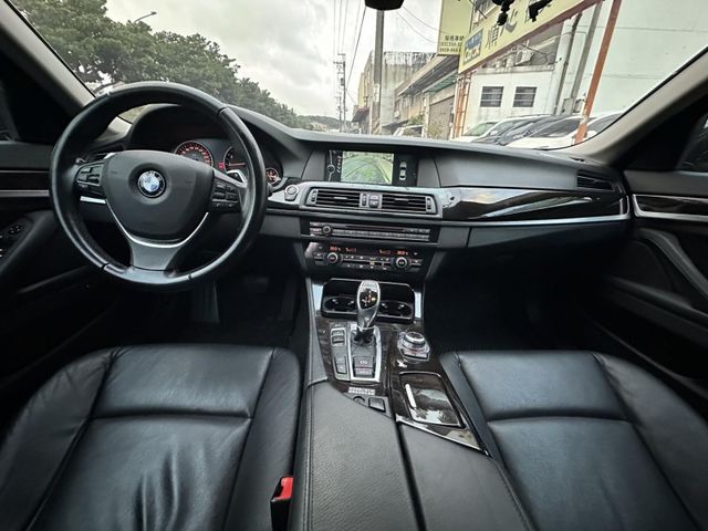 BMW/ 寶馬 528i  第9張相片