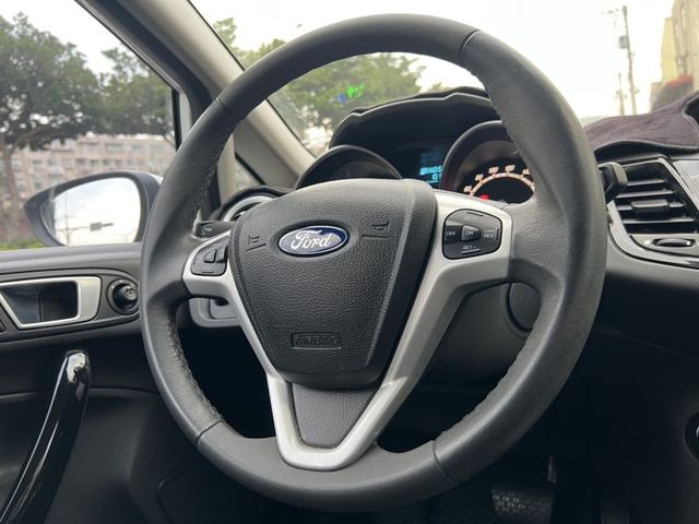 Ford/福特 Fiesta  第10張相片