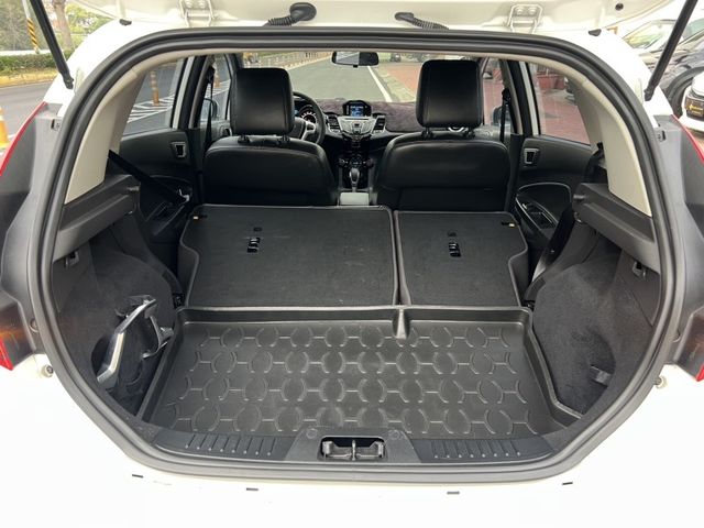 Ford/福特 Fiesta  第18張相片