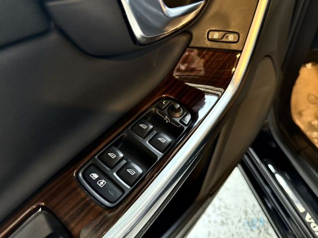 Volvo S60  第20張相片