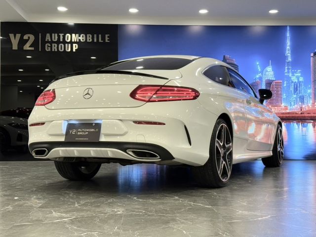 Mercedes-Benz/賓士 C300  第12張相片