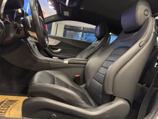 Mercedes-Benz/賓士 C300  第23張相片
