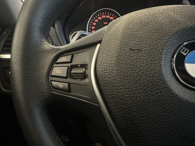 BMW/ 寶馬 320i  第24張相片