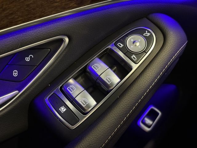 Mercedes-Benz/賓士 S350d L  第13張相片