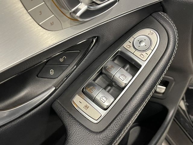 Mercedes-Benz/賓士 GLC250  第17張相片