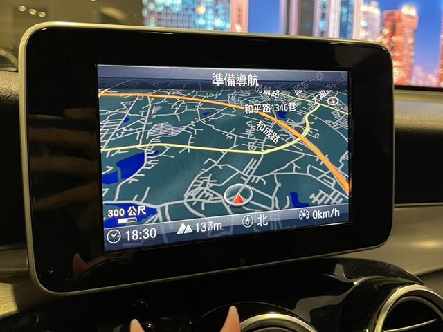 Mercedes-Benz/賓士 GLC250  第32張相片