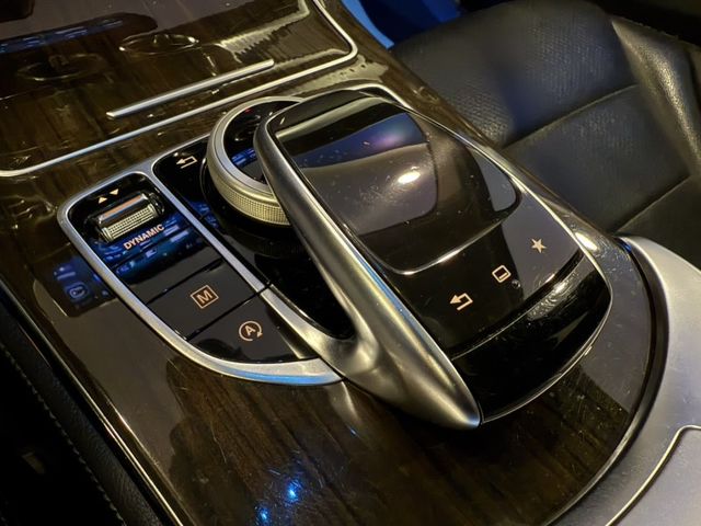 Mercedes-Benz/賓士 GLC300  第33張相片