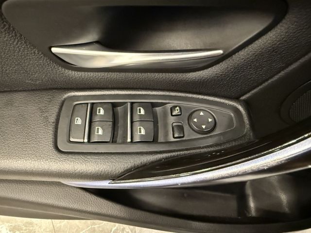 BMW/ 寶馬 318i  第19張相片