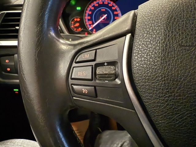 BMW/ 寶馬 318i  第26張相片