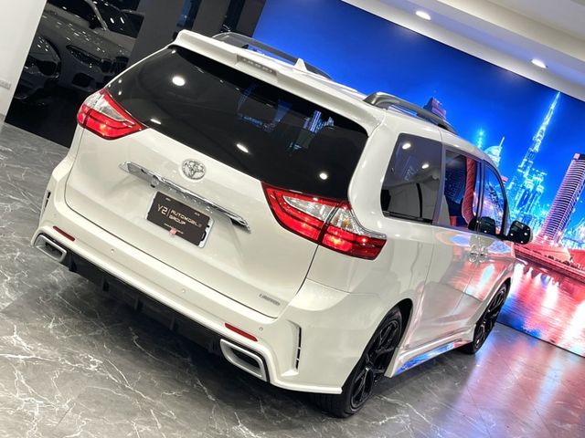 Toyota Sienna  第7張相片