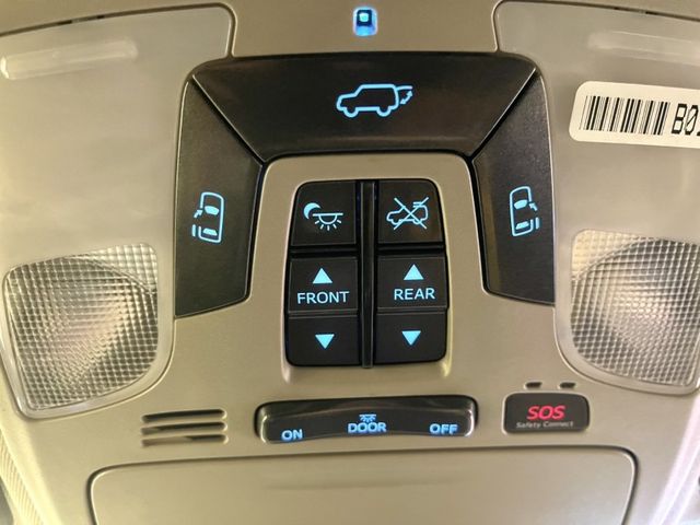 Toyota Sienna  第38張相片