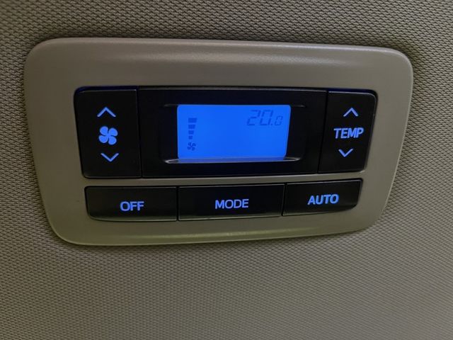 Toyota Sienna  第43張相片