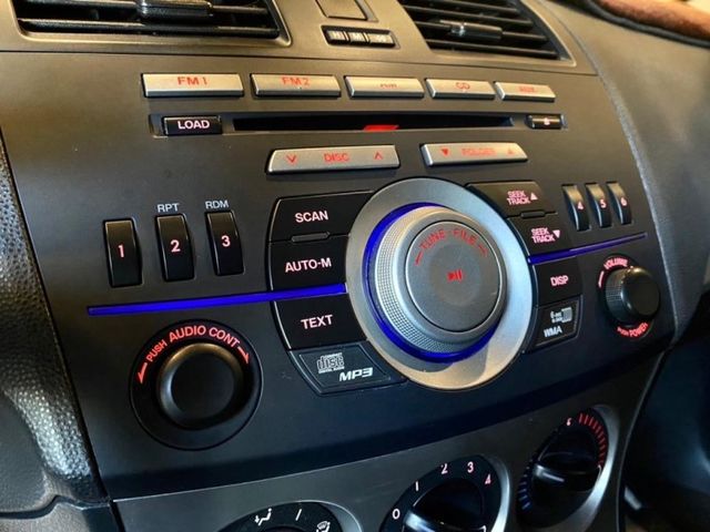 Mazda Mazda3  第13張相片