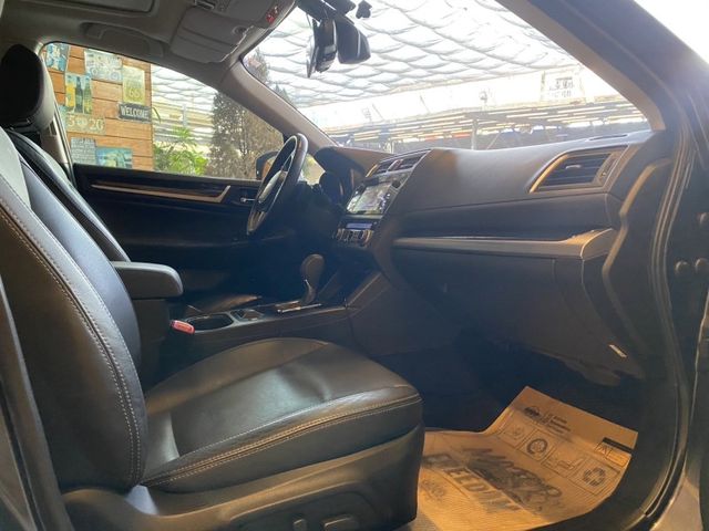 Subaru Legacy  第8張相片