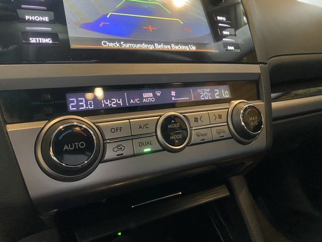 Subaru Legacy  第16張相片