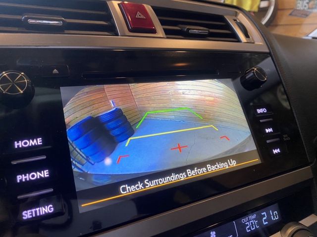Subaru Legacy  第17張相片