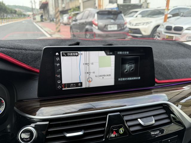 BMW/ 寶馬 520i  第15張相片