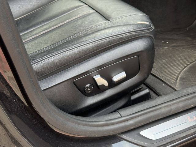BMW/ 寶馬 520i  第22張相片
