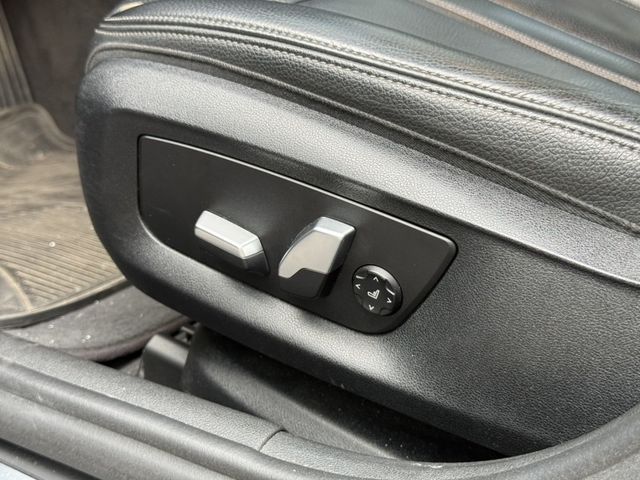 BMW/ 寶馬 520i  第23張相片