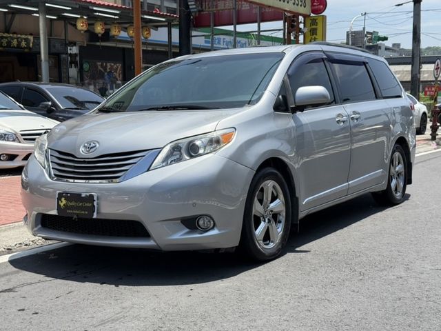 Toyota Sienna  第1張相片