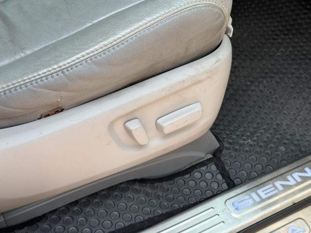 Toyota Sienna  第22張相片