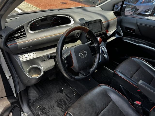 Toyota SIENTA  第6張相片