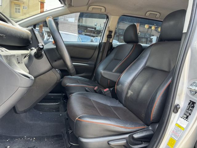 Toyota SIENTA  第7張相片