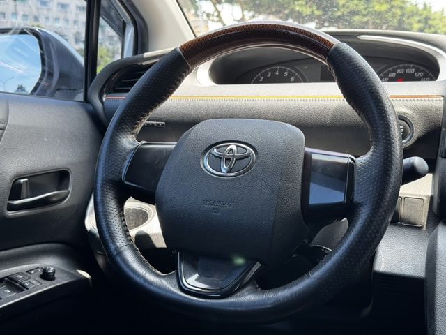 Toyota SIENTA  第10張相片