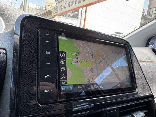 Toyota SIENTA  第13張相片