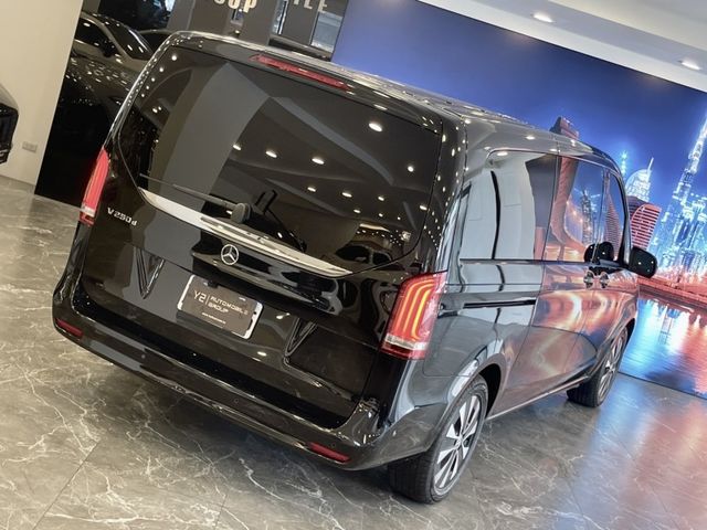 Mercedes-Benz/賓士 V250d  第12張相片