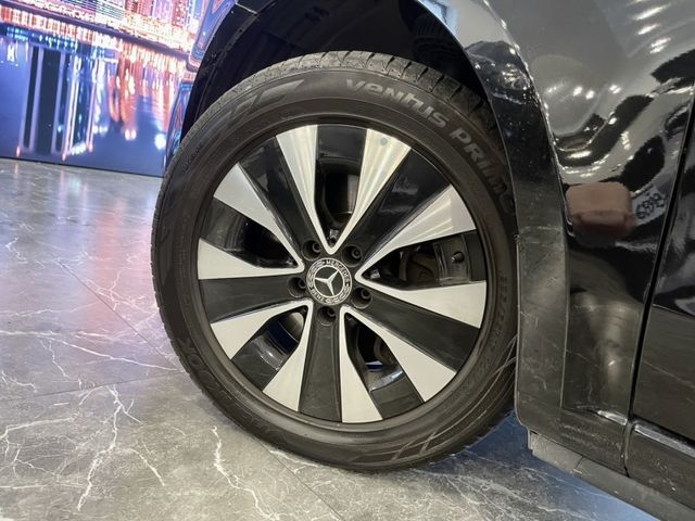 Mercedes-Benz/賓士 V250d  第15張相片