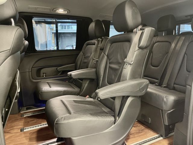 Mercedes-Benz/賓士 V250d  第21張相片
