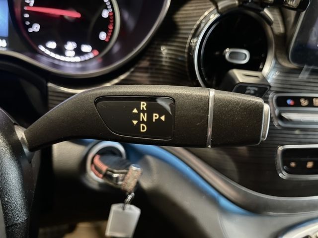 Mercedes-Benz/賓士 V250d  第32張相片