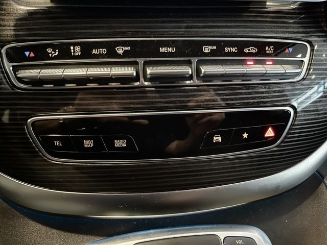 Mercedes-Benz/賓士 V250d  第36張相片