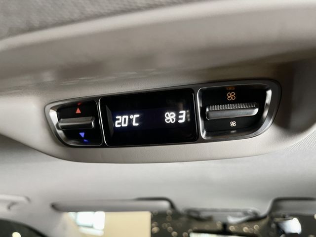 Mercedes-Benz/賓士 V250d  第41張相片
