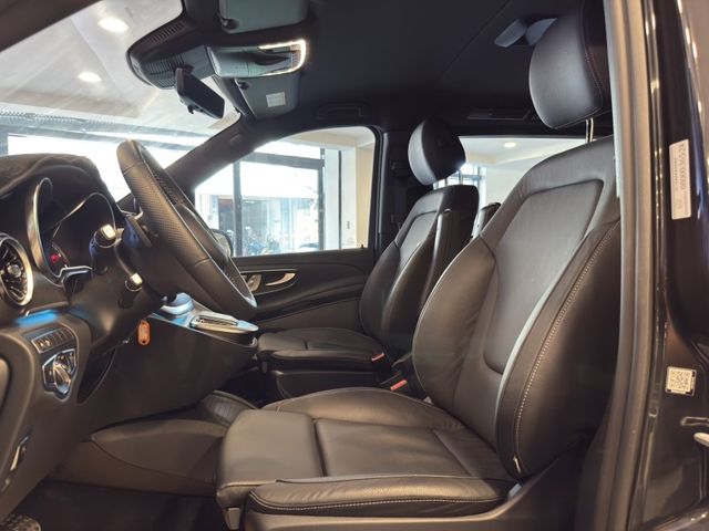 Mercedes-Benz/賓士 V220d  第6張相片