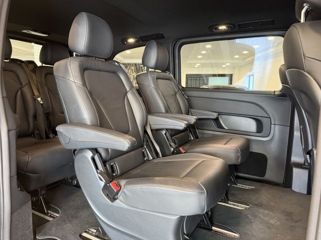 Mercedes-Benz/賓士 V220d  第7張相片