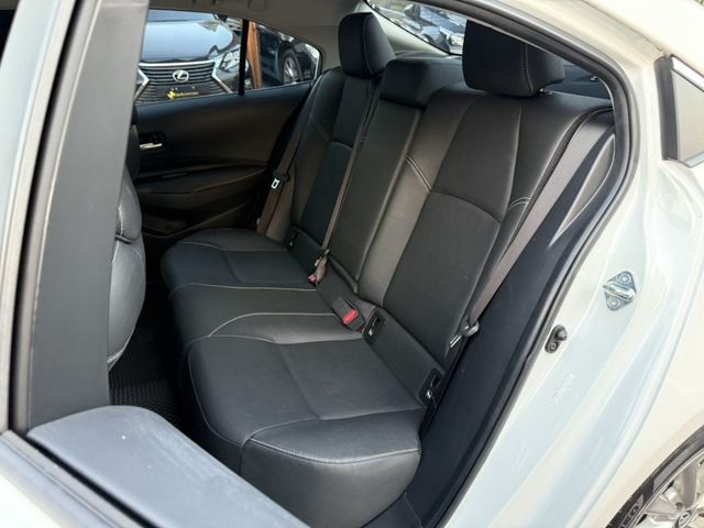 Toyota ALTIS  第8張相片