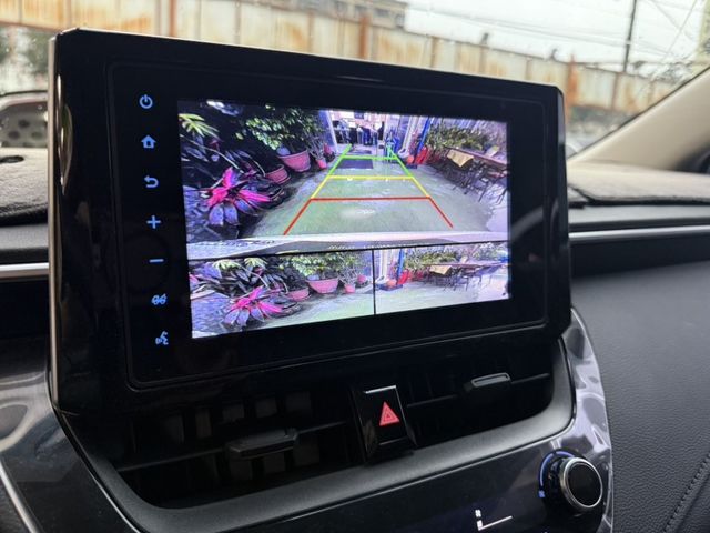 Toyota ALTIS  第14張相片