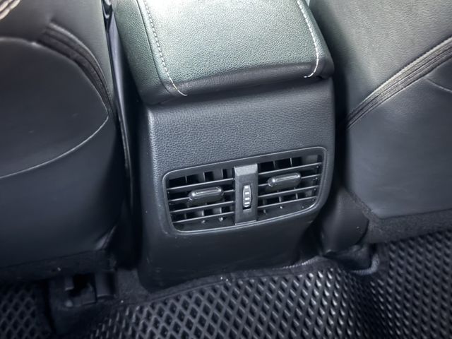 Toyota ALTIS  第19張相片