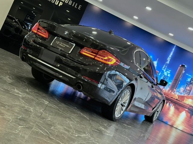 BMW/ 寶馬 520i Luxury  第9張相片