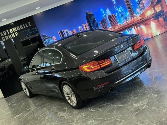 BMW/ 寶馬 520i Luxury  第12張相片