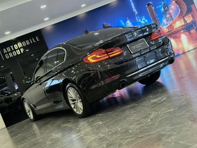BMW/ 寶馬 520i Luxury  第13張相片