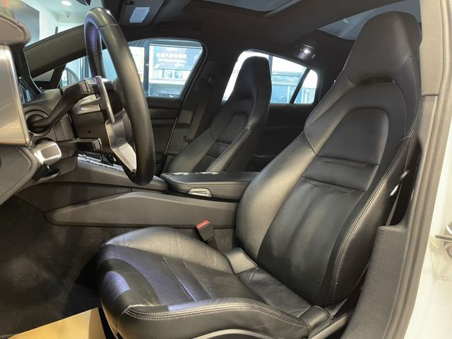 Porsche保時捷 Panamera  第27張相片