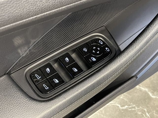 Porsche保時捷 Panamera  第31張相片
