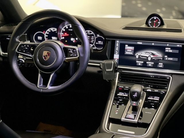 Porsche保時捷 Panamera  第39張相片
