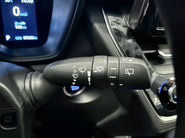 Toyota Corolla Cross  第25張相片